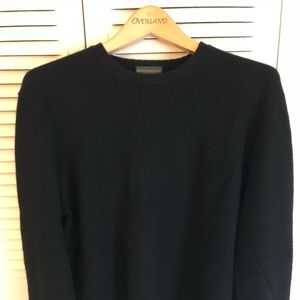 Banana Republic cashmere crew neck sweater